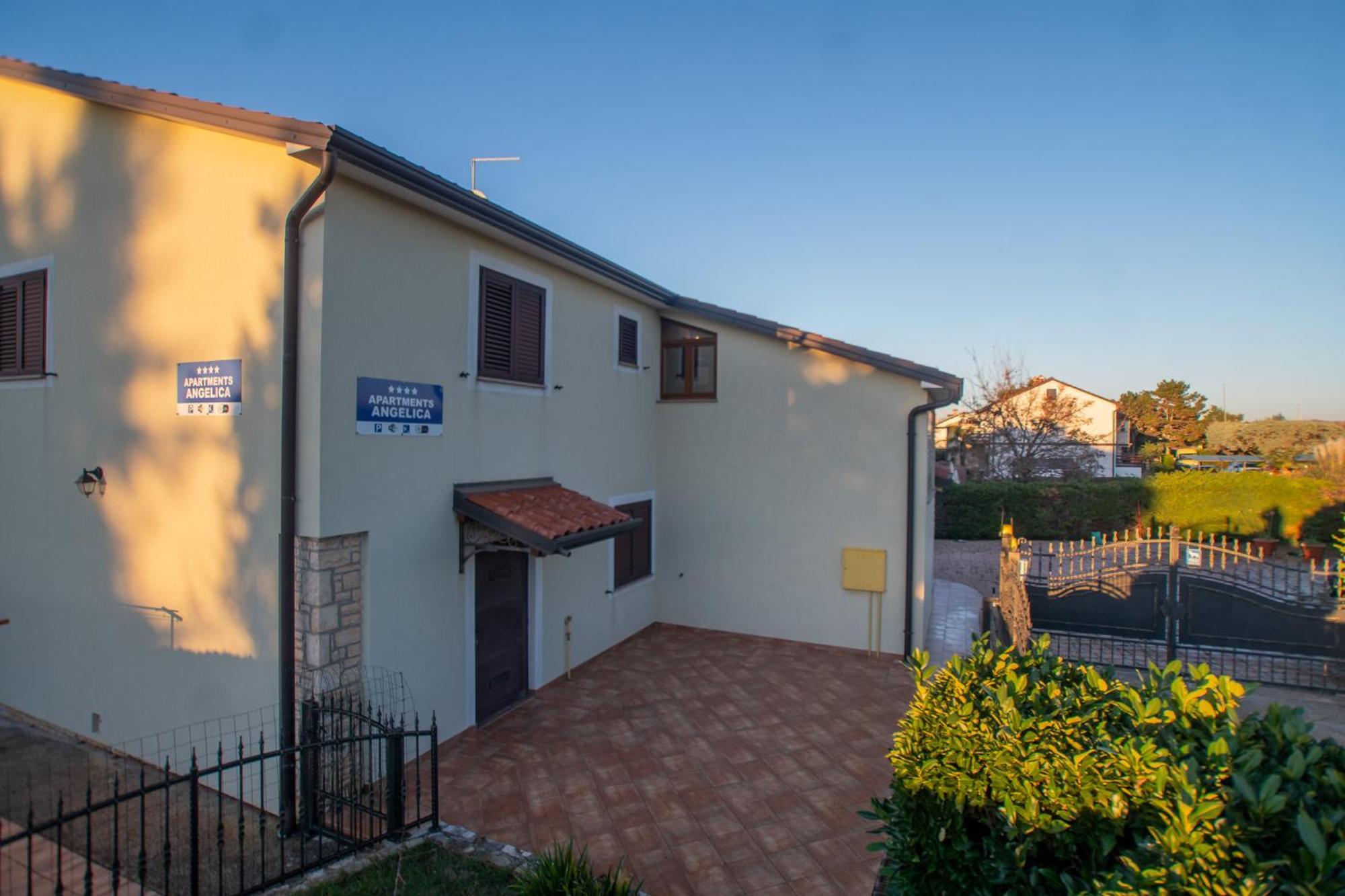 Apartments Angelica 2 Novigrad  Luaran gambar